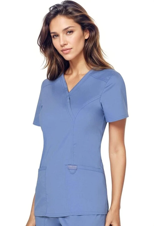 Zdravotnícke oblečenie - Dámske zdravotnícke blúzy - Dámska zdravotnícka blúza Cherokee REVOLUTION - nebeská modrá | medical-uniforms