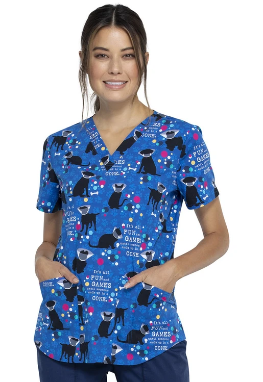 Zdravotnícke oblečenie - Dámske zdravotnícke blúzy - Dámska zdravotnícka blúza s potlačou PO OPERÁCII | medical-uniforms